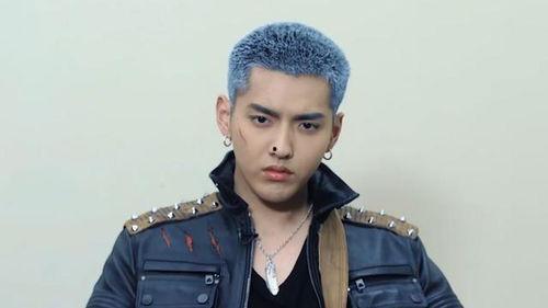 讨论娱乐圈吃瓜事件视频